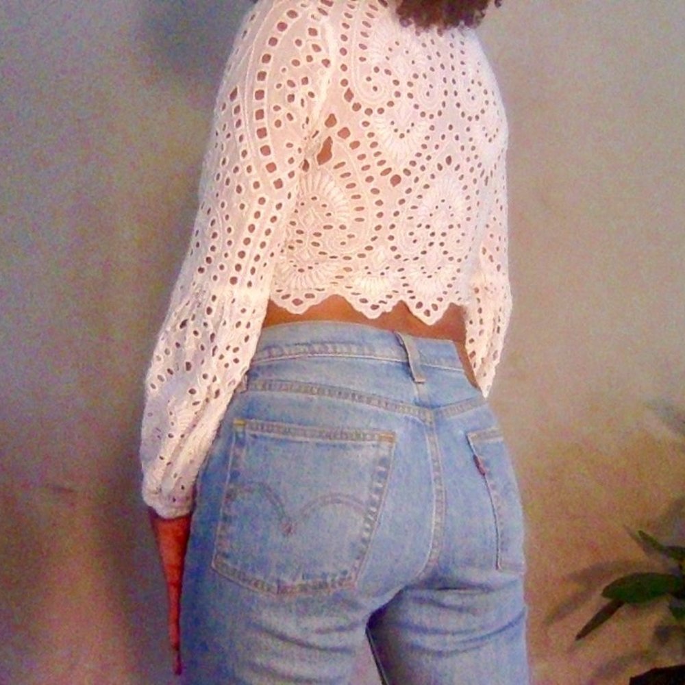 Vintage eyelet white cotton crop top